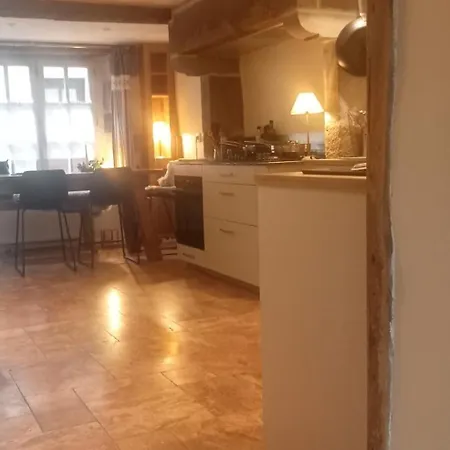 Casa vacanze Grande Maison Conviviale Dans Le Centre Historique Mur-de-Barrez